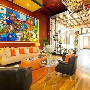 Hotell The Box House (adults Only)