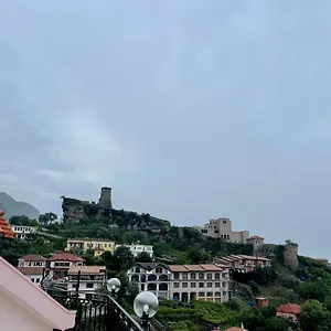 *** فندق --hotel Deal-- With Castle View ألبانيا